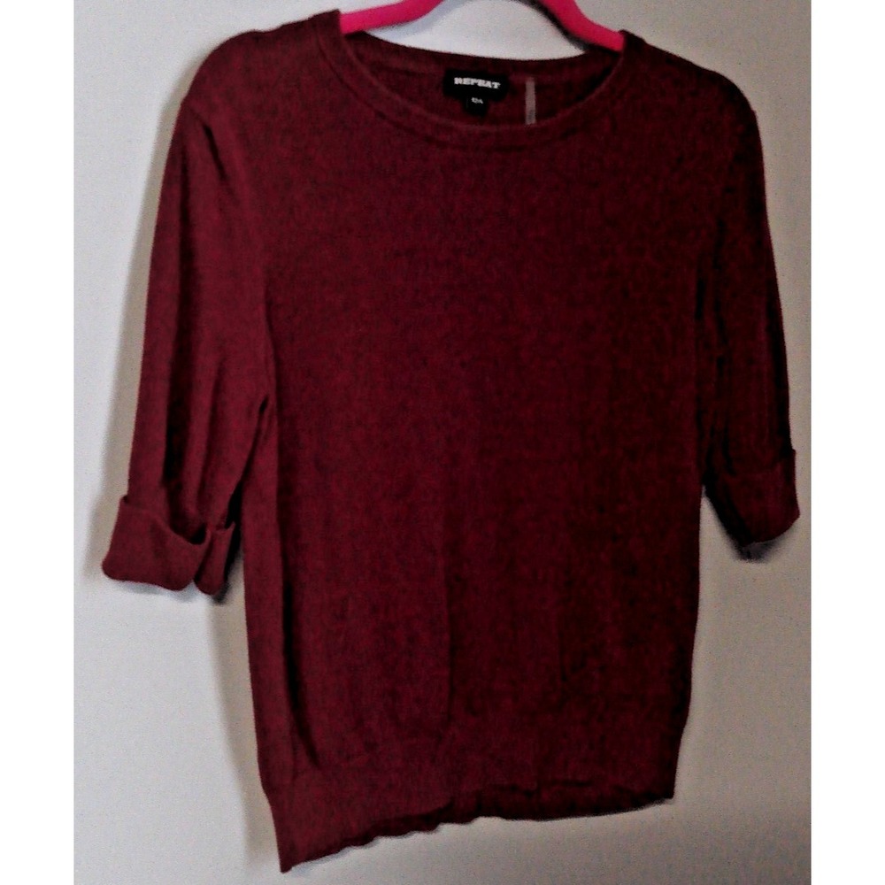 REPEAT SIZE 42/L SHORT SLEEVE RED SWEATER